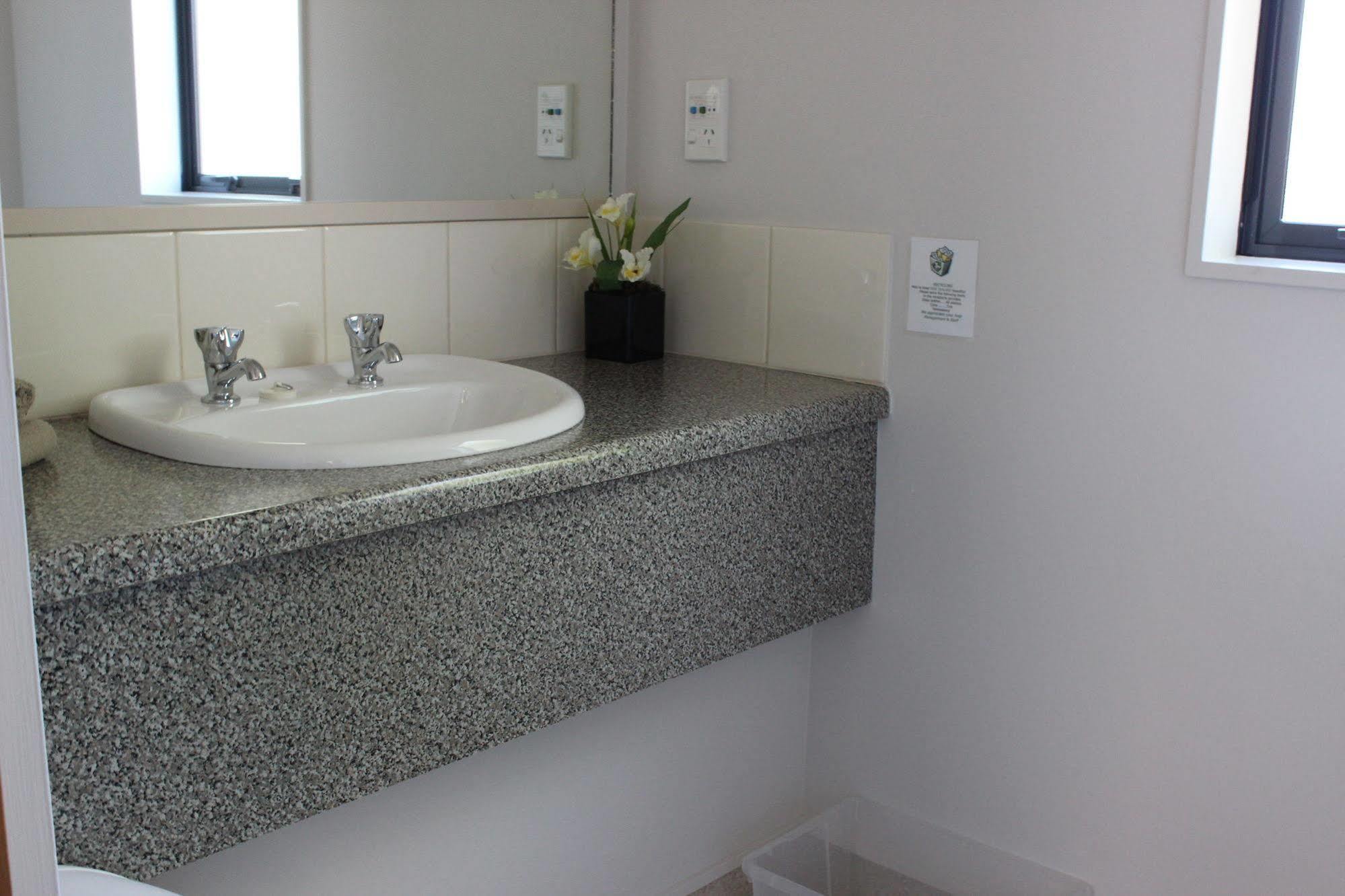 Bella Vista Motel ווסטפורט מראה חיצוני תמונה